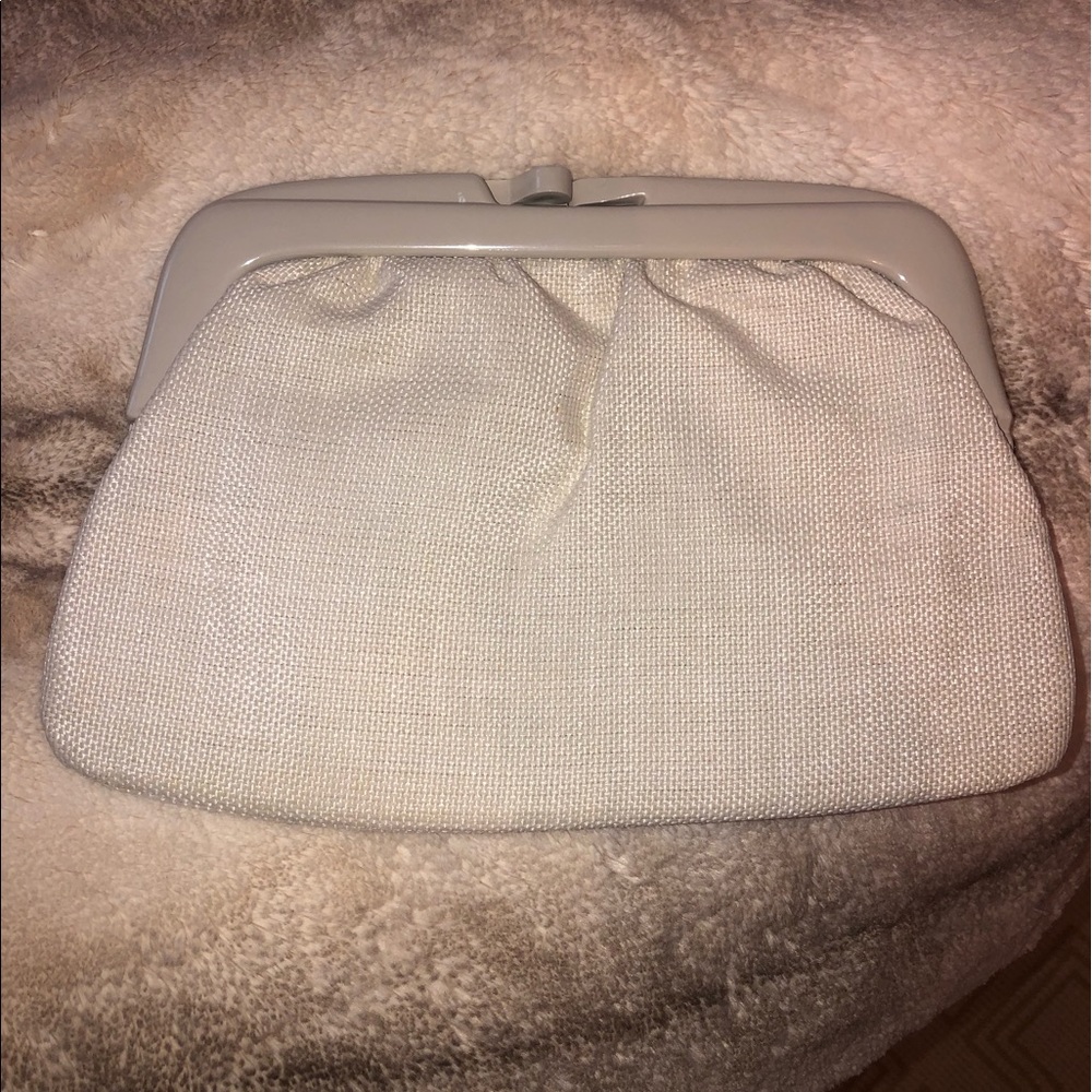 Summer clutch